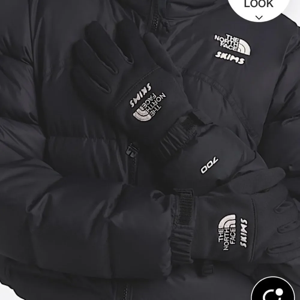 NWT SKIMS x TNF The North Face X SKIMS Gloves - Sky Onyx Black - Unisex Medium